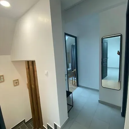 Maison Neuve Et Calme * Viry-Châtillon